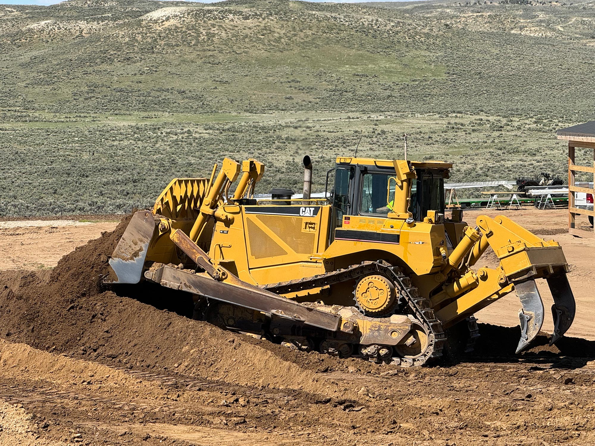 heavy machinery, earth mover
